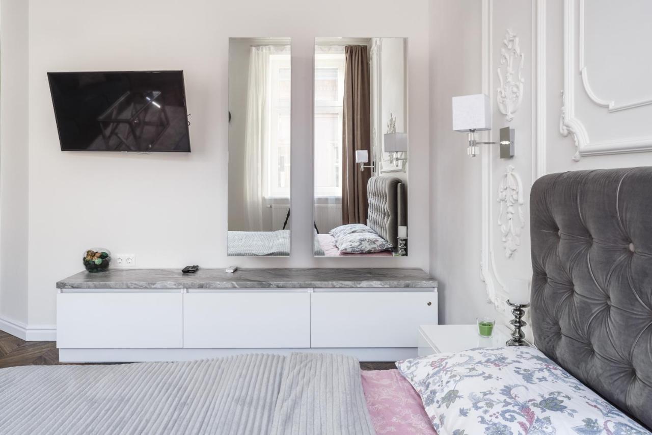 Green Apartment ลวีฟ ภายนอก รูปภาพ
